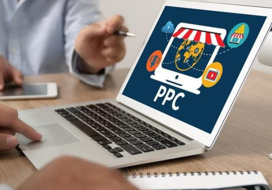 Bizon Digital team optimizing PPC campaigns for better lead generation and ROI